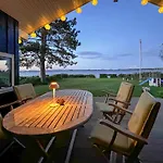 Σπίτι διακοπών Beachfront Near Dalby Bay *