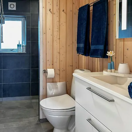 Beachfront Near Dalby Bay Mesinge