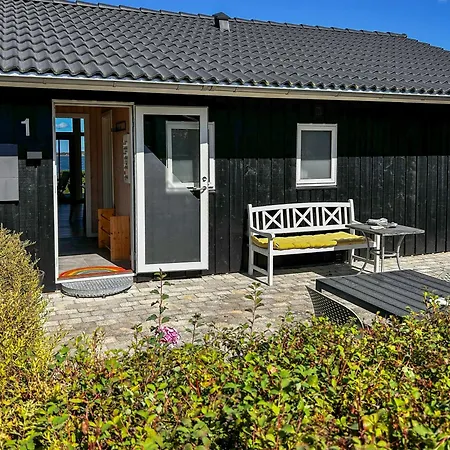 Beachfront Near Dalby Bay Mesinge