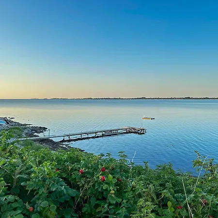 Beachfront Near Dalby Bay