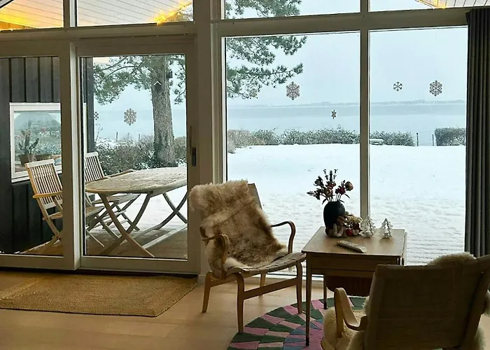 Casa vacanze Beachfront Near Dalby Bay Mesinge