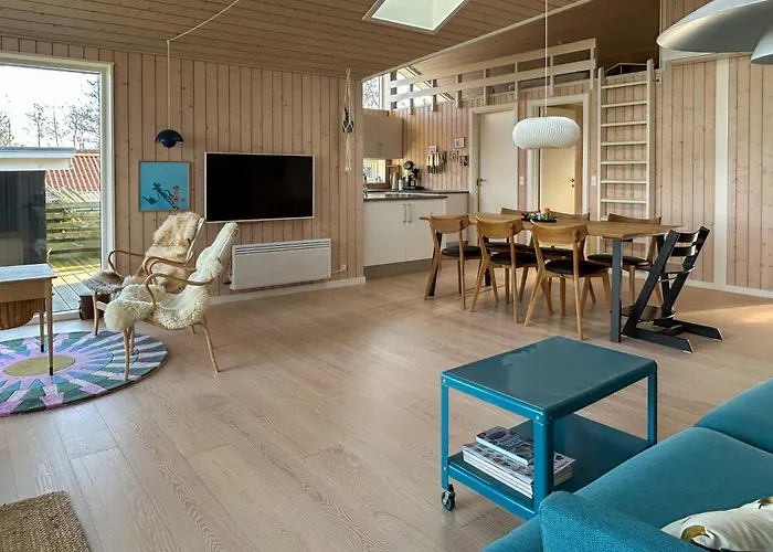 Beachfront Near Dalby Bay Mesinge