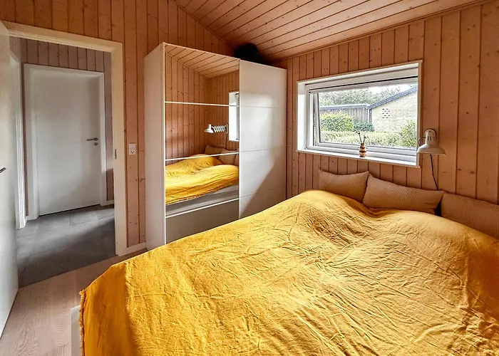 Casa vacanze Beachfront Near Dalby Bay