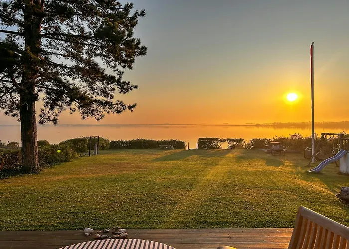 Casa vacanze Beachfront Near Dalby Bay Mesinge