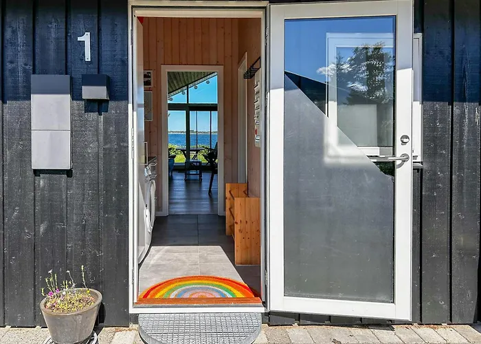 Beachfront Near Dalby Bay *
