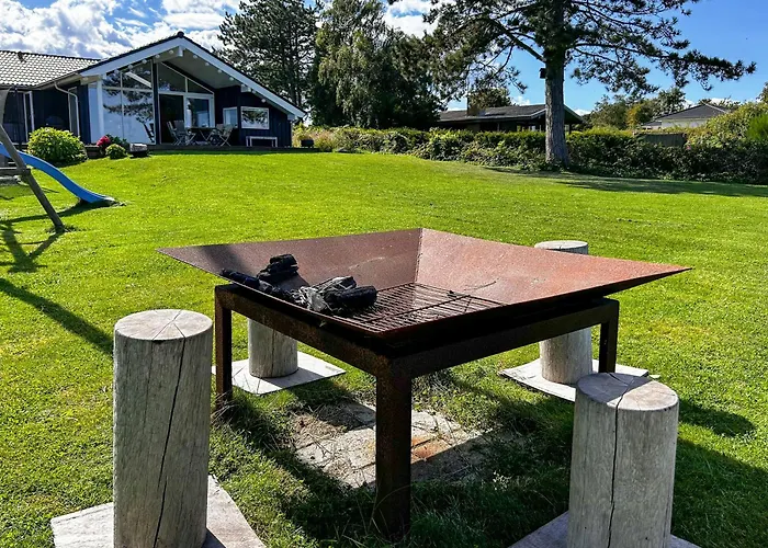 Beachfront Near Dalby Bay * Mesinge