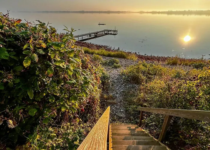 Beachfront Near Dalby Bay *